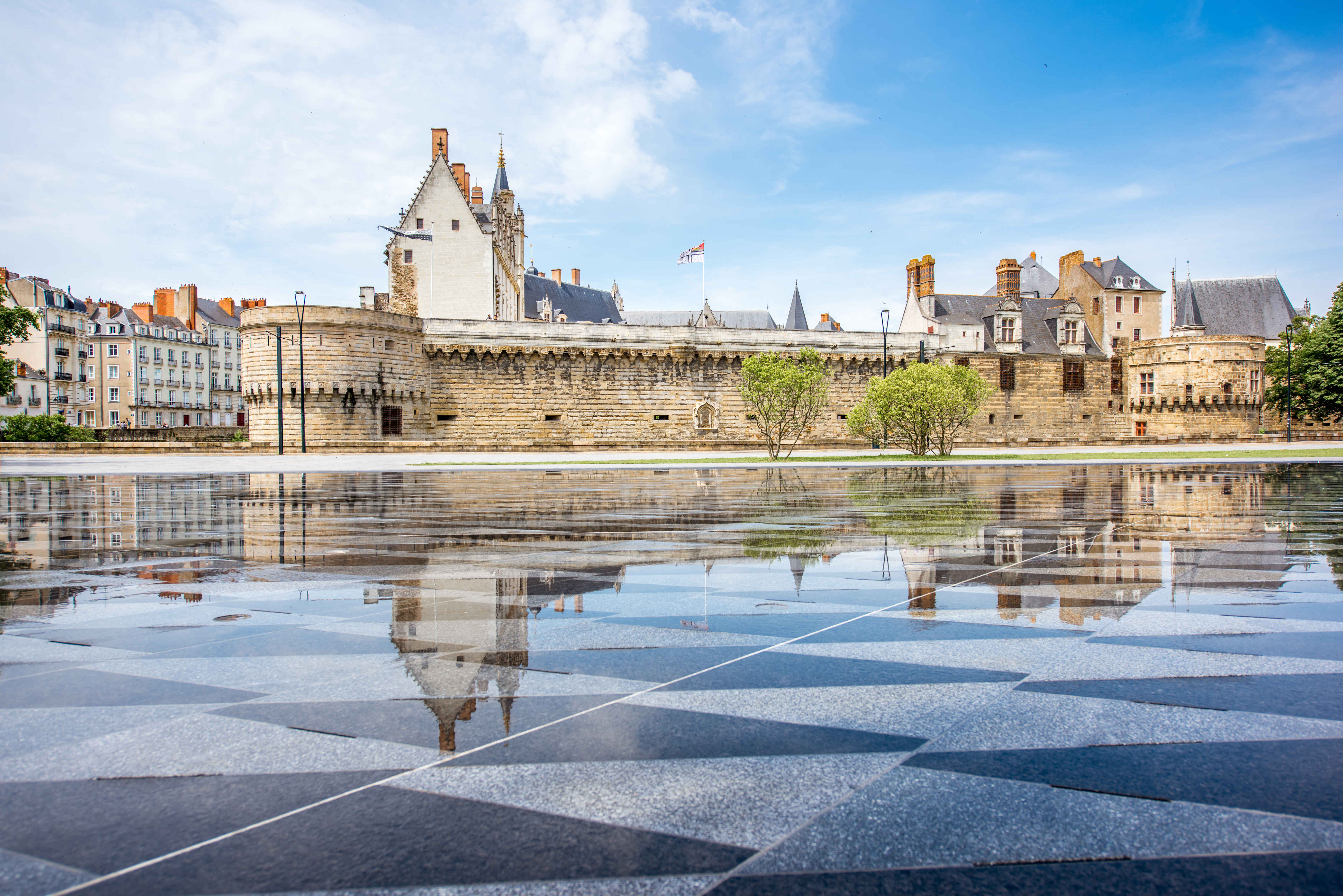 visit nantes france